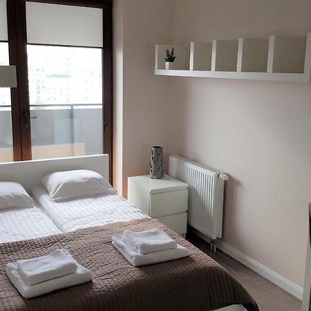 Goclaw Apartament Warszawa Eksteriør billede